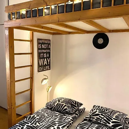 Cozy Nest In The Heart Of Apartment